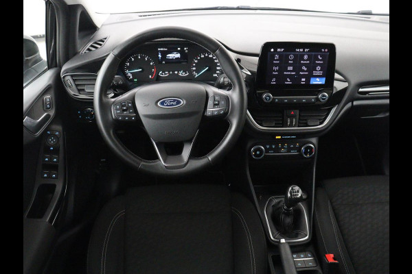 Ford Fiesta 1.0 EcoBoost Hybrid Titanium X | Carplay | Camera | Climate control | Keyless | Full LED | Cruise control | Bluetooth | Park Assist | Getint glas | Origineel NL