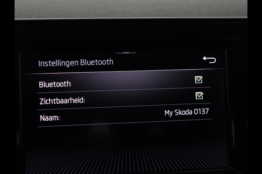 Škoda SCALA 1.0 TSI Ambition | Automaat | Trekhaak | Carplay | Airco | Cruise control | Bluetooth | Full LED