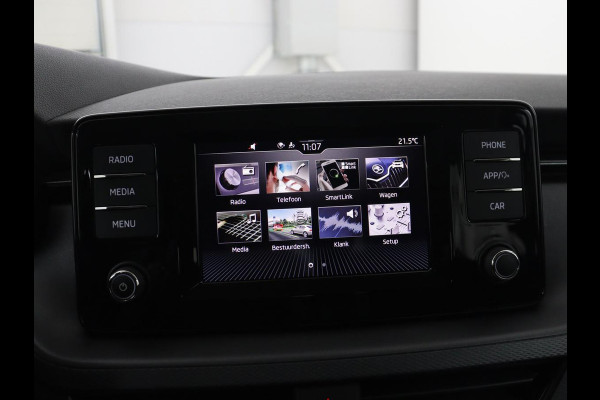 Škoda SCALA 1.0 TSI Ambition | Automaat | Trekhaak | Carplay | Airco | Cruise control | Bluetooth | Full LED