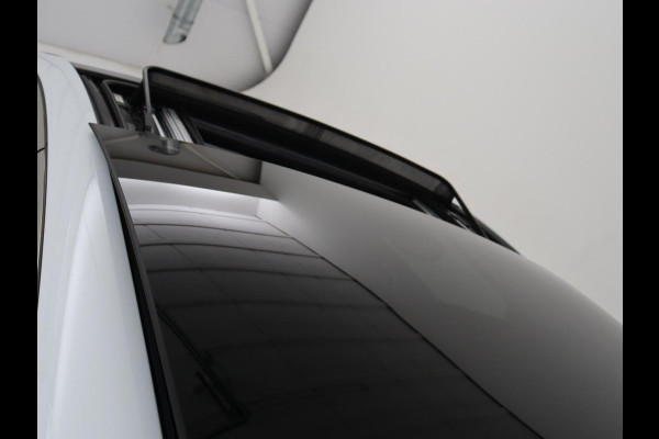 Kia ProCeed 1.5 T-GDi MHEV GT-Line Edition | Panoramadak | Carplay | Camera | Navigatie | Parkeerhulp | DAB | Climate control | Bluetooth | Cruise control