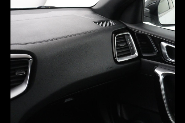 Kia ProCeed 1.5 T-GDi MHEV GT-Line Edition | Panoramadak | Carplay | Camera | Navigatie | Parkeerhulp | DAB | Climate control | Bluetooth | Cruise control
