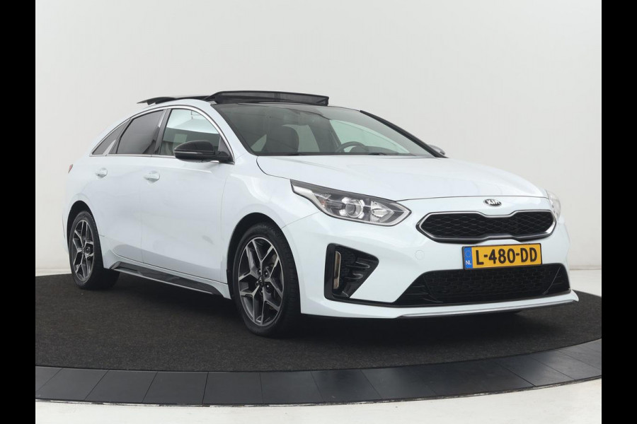 Kia ProCeed 1.5 T-GDi MHEV GT-Line Edition | Panoramadak | Carplay | Camera | Navigatie | Parkeerhulp | DAB | Climate control | Bluetooth | Cruise control