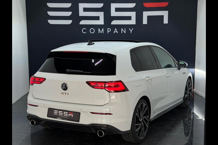 Volkswagen Golf 2.0 TSI GTI Keyless HUD Pano Dodehoek Camera