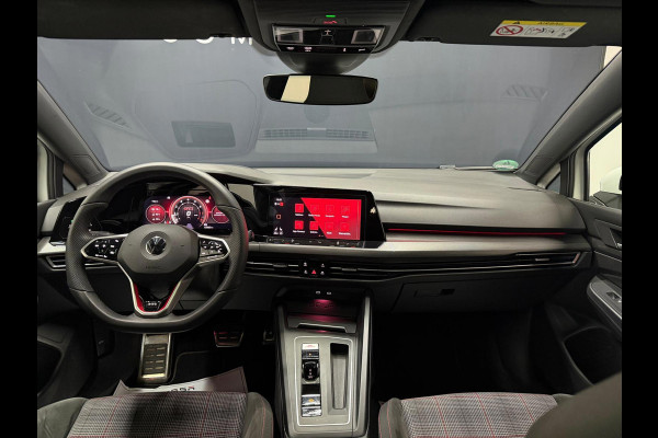 Volkswagen Golf 2.0 TSI GTI Keyless HUD Pano Dodehoek Camera