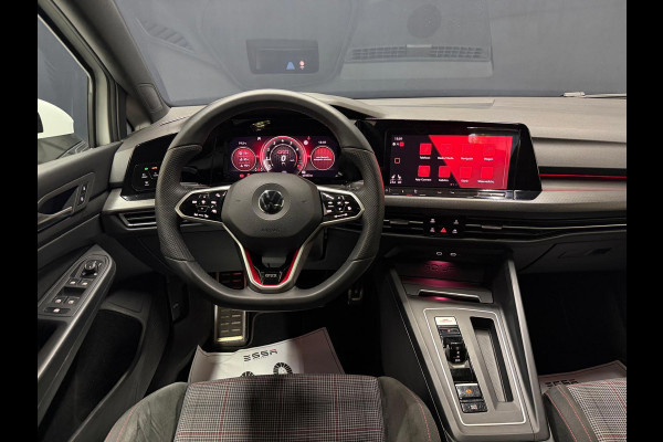 Volkswagen Golf 2.0 TSI GTI Keyless HUD Pano Dodehoek Camera