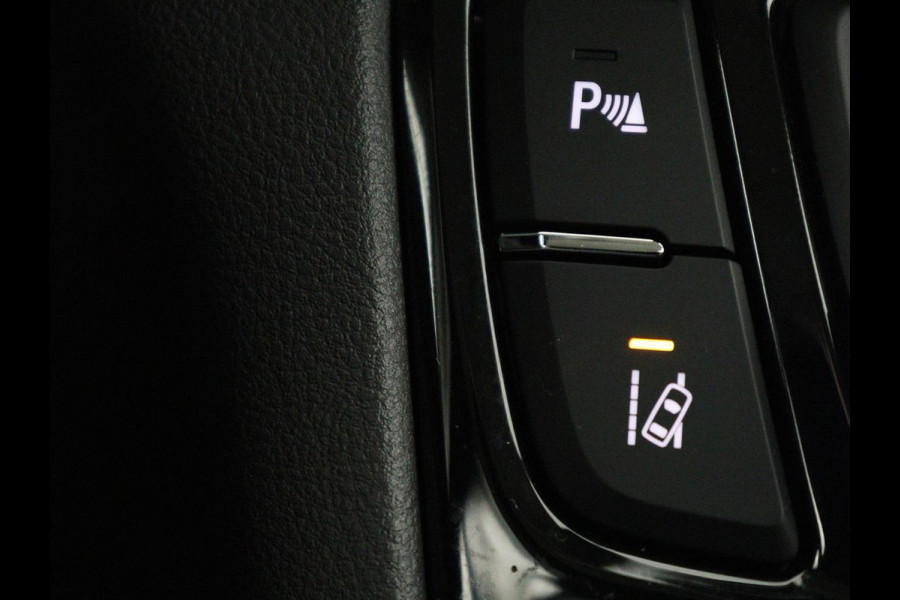 Opel Mokka X 1.4 Turbo Innovation | Automaat | Schuifdak | Leder | Stoelverwarming | Camera | Carplay | Stuurverwarming | Navigatie | Parkeerhulp | Keyless | Full LED | Climate control | Bluetooth | Cruise control