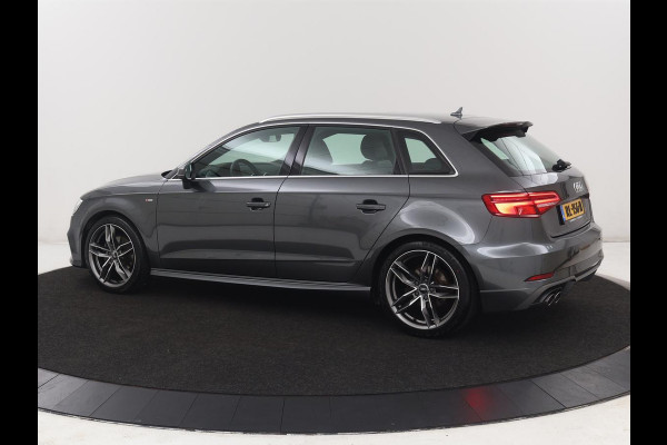 Audi A3 1.5 TFSI Sport S Line Edition | Trekhaak | Half leder | Full LED | Navigatie | Bluetooth | Sportstoelen | Parkeerhulp | Climate control | Cruise control | 18'' | Origineel NL | S Line