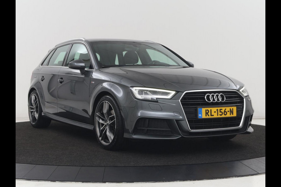 Audi A3 1.5 TFSI Sport S Line Edition | Trekhaak | Half leder | Full LED | Navigatie | Bluetooth | Sportstoelen | Parkeerhulp | Climate control | Cruise control | 18'' | Origineel NL | S Line