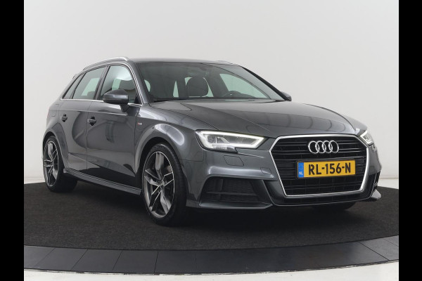 Audi A3 1.5 TFSI Sport S Line Edition | Trekhaak | Half leder | Full LED | Navigatie | Bluetooth | Sportstoelen | Parkeerhulp | Climate control | Cruise control | 18'' | Origineel NL | S Line