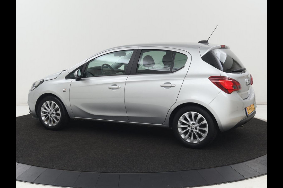 Opel Corsa 1.0 Turbo 120 Jaar Edition | Stoelverwarming | Carplay | Camera | Stuurverwarming | Camera | Parkeerhulp | Climate control | Cruise control