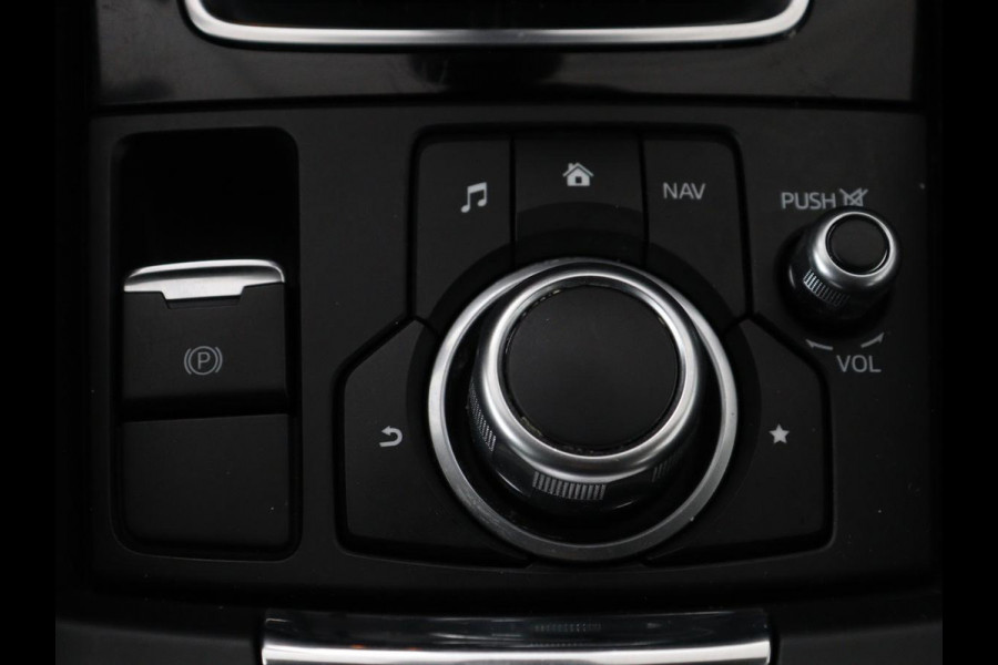 Mazda 3 2.0 SkyActiv-G 120 GT-M | Head-Up | Leder | Stoelverwarming | Adaptive cruise | Camera | Stuurverwarming | Bose Sound | Navigatie | Full LED | Keyless | Parkeerhulp | Climate control