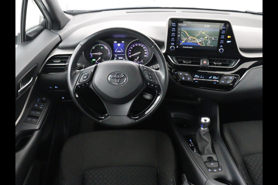 Toyota C-HR 2.0 Hybrid Dynamic | Stoelverwarming | Adaptive cruise | Camera | Carplay | Navigatie | Climate control | Bluetooth