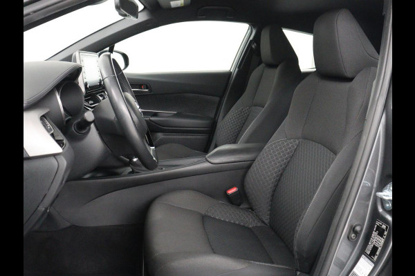 Toyota C-HR 2.0 Hybrid Dynamic | Stoelverwarming | Adaptive cruise | Camera | Carplay | Navigatie | Climate control | Bluetooth