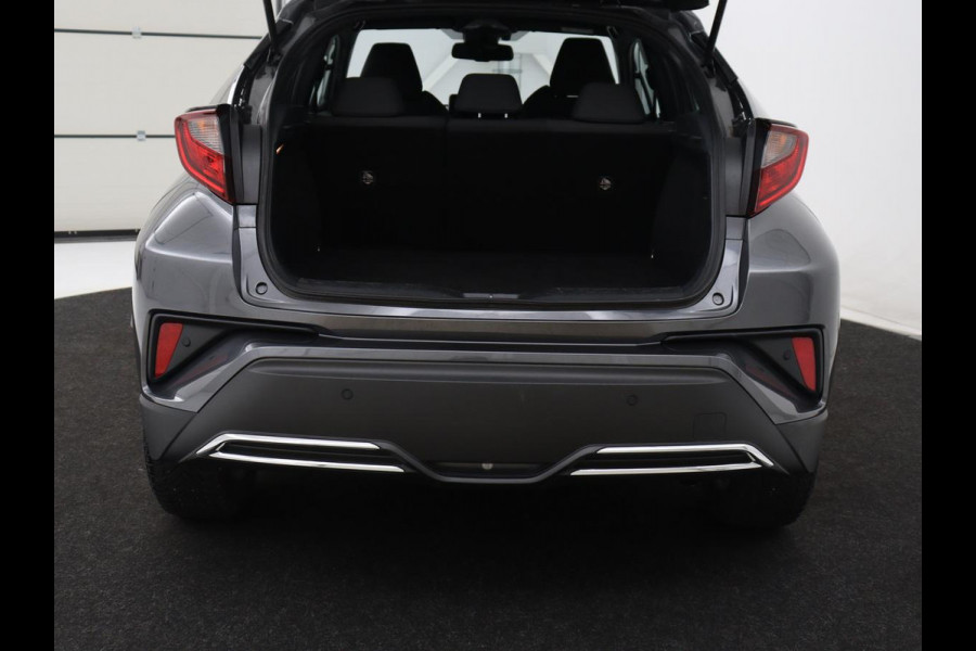Toyota C-HR 2.0 Hybrid Dynamic | Stoelverwarming | Adaptive cruise | Camera | Carplay | Navigatie | Climate control | Bluetooth