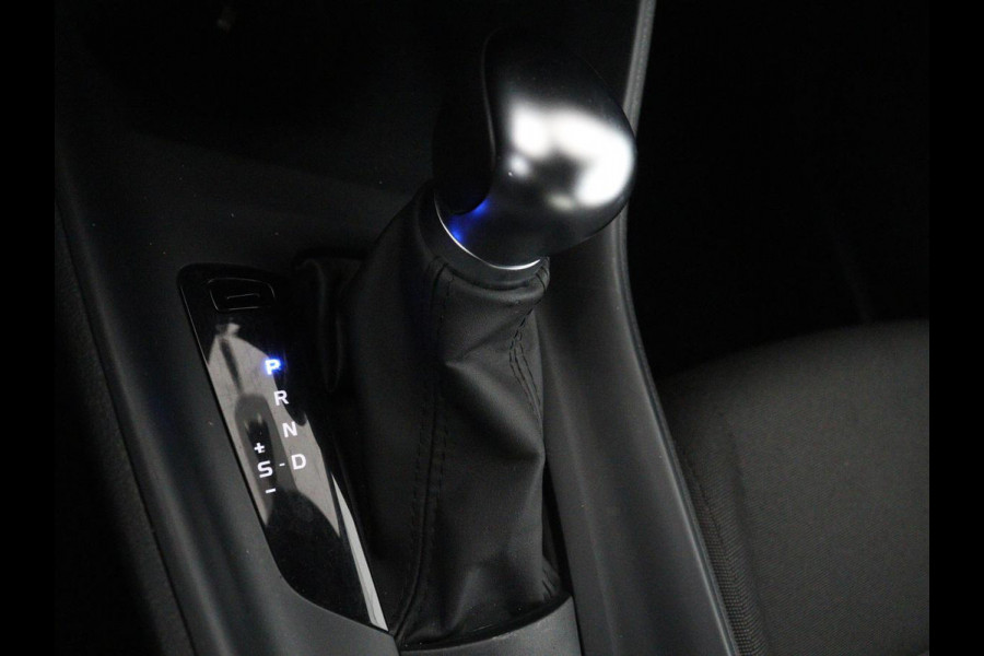 Toyota C-HR 2.0 Hybrid Dynamic | Stoelverwarming | Adaptive cruise | Camera | Carplay | Navigatie | Climate control | Bluetooth