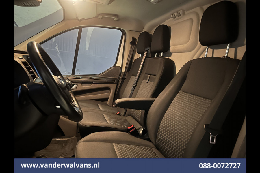 Ford Transit Custom 2.0 TDCI L2H1 Euro6 Airco | Camera | 2800kg trekvermogen | Apple Carplay | Cruisecontrol | LED | Parkeersensoren Android Auto, Verwarmde voorruit, Bijrijdersbank