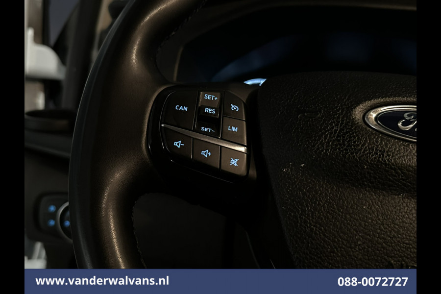 Ford Transit Custom 2.0 TDCI 130pk L2H1 Euro6 Airco | LED | Cruisecontrol | Verwarmde voorruit | Parkeersensoren Bijrijdersbank, 2800kg trekvermogen