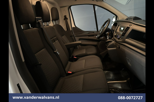 Ford Transit Custom 2.0 TDCI 130pk L2H1 Euro6 Airco | LED | Cruisecontrol | Verwarmde voorruit | Parkeersensoren Bijrijdersbank, 2800kg trekvermogen