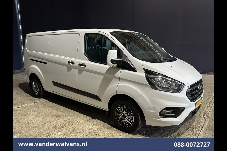 Ford Transit Custom 2.0 TDCI 130pk L2H1 Euro6 Airco | LED | Cruisecontrol | Verwarmde voorruit | Parkeersensoren Bijrijdersbank, 2800kg trekvermogen