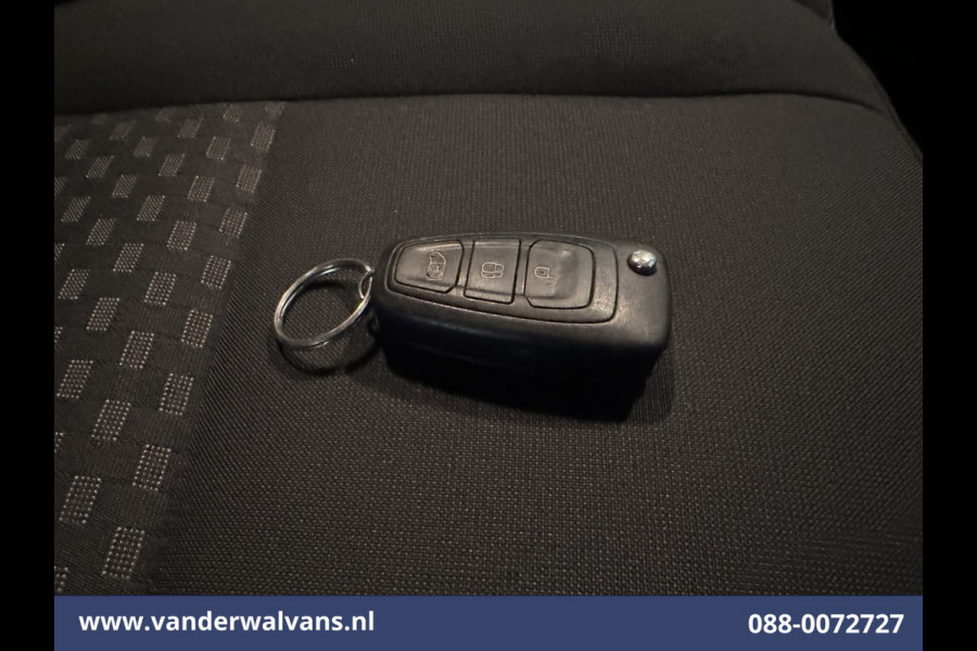 Ford Transit Custom 2.0 TDCI 130pk L2H1 Euro6 Airco | LED | Cruisecontrol | Verwarmde voorruit | Parkeersensoren Bijrijdersbank, 2800kg trekvermogen