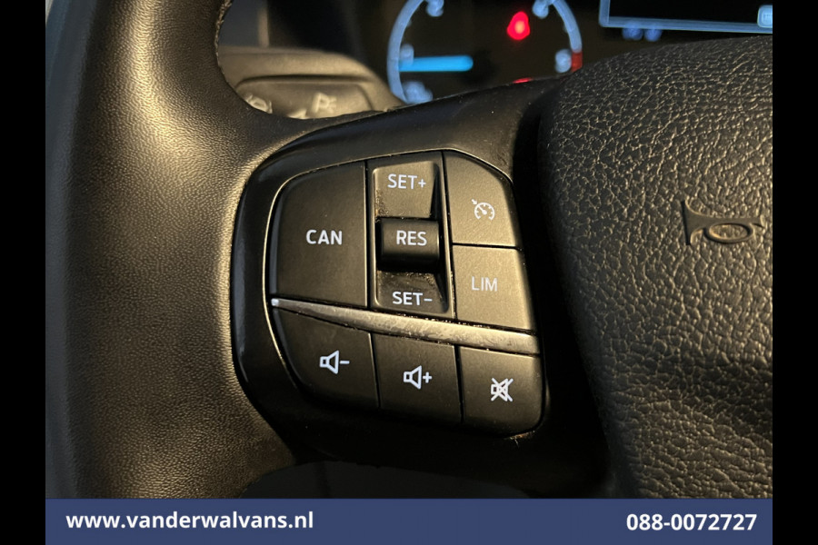 Ford Transit 2.0 TDCI 131pk L4H3 Jumbo Euro6 Airco | Camera | Cruisecontrol | Verwarmde voorruit Parkeersensoren, Bijrijdersbank