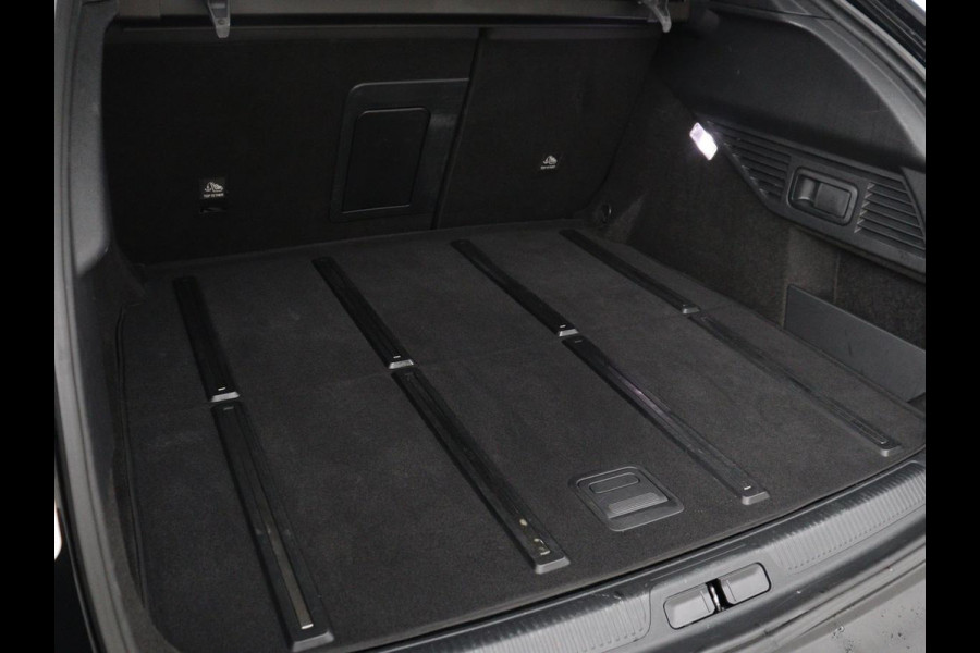 Citroën C5 X 1.6 Plug-in Hybrid 225 Business | SOH 96,6% | Stoelverwarming | Trekhaak | Adaptive cruise | Carplay | Navigatie | Full LED | Keyless | Climate control | PHEV
