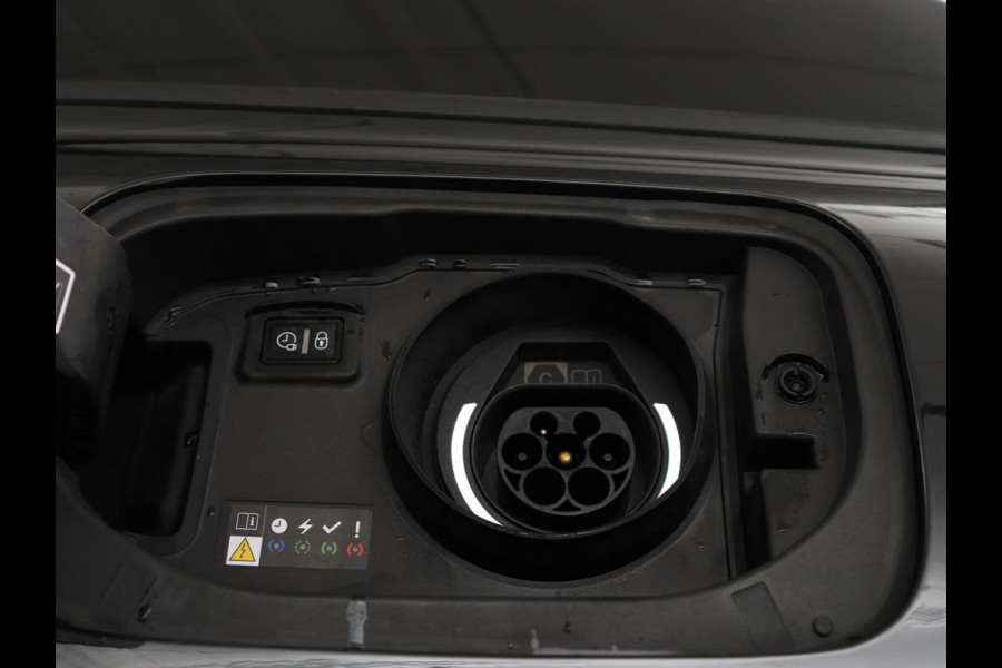Citroën C5 X 1.6 Plug-in Hybrid 225 Business | SOH 96,6% | Stoelverwarming | Trekhaak | Adaptive cruise | Carplay | Navigatie | Full LED | Keyless | Climate control | PHEV