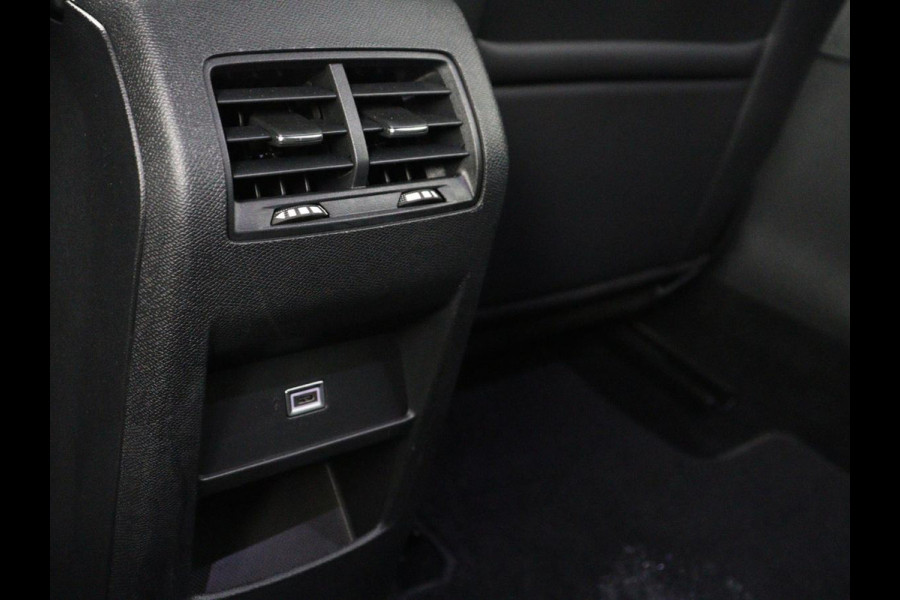 Citroën C5 X 1.6 Plug-in Hybrid 225 Business | SOH 96,6% | Stoelverwarming | Trekhaak | Adaptive cruise | Carplay | Navigatie | Full LED | Keyless | Climate control | PHEV