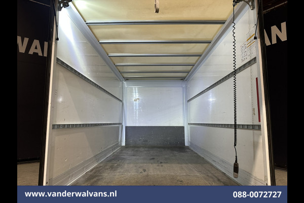 Peugeot Boxer 2.2 BlueHDi 141pk Bakwagen 436cm Lang Laadklep Euro6 Airco | Cruisecontrol | 1085kg laadvermogen Bijrijdersbank.