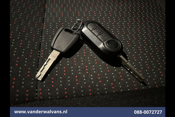 Peugeot Boxer 2.2 BlueHDi 141pk Bakwagen 436cm Lang Laadklep Euro6 Airco | Cruisecontrol | 1085kg laadvermogen Bijrijdersbank.