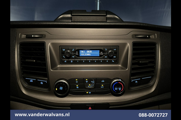 Ford Transit 2.0 TDCI 161pk Bakwagen Laadklep Euro6 Airco | Cruisecontrol | Verwarmde voorruit | 1040kg laadvermogen Bijrijdersbank