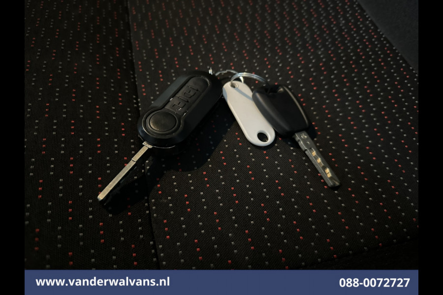 Peugeot Boxer 2.2 BlueHDi 165pk Bakwagen 434cm Lang Laadklep Euro6 Airco | Camera | Cruisecontrol Bijrijdersbank, 910kg laadvermogen