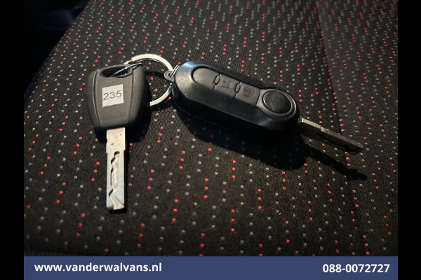 Peugeot Boxer 2.2 BlueHDi 141pk Bakwagen 428cm Lang Laadklep Euro6 Airco | Camera | 1085kg laadvermogen Bijrijdersbank