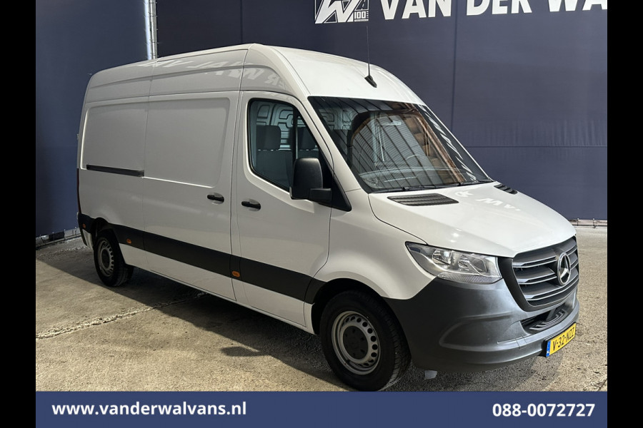 Mercedes-Benz Sprinter 211CDI L2H2 Euro6 Airco | Camera | Trekhaak Bijrijdersbank