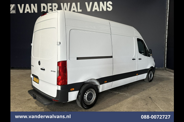 Mercedes-Benz Sprinter 211CDI L2H2 Euro6 Airco | Camera | Trekhaak Bijrijdersbank