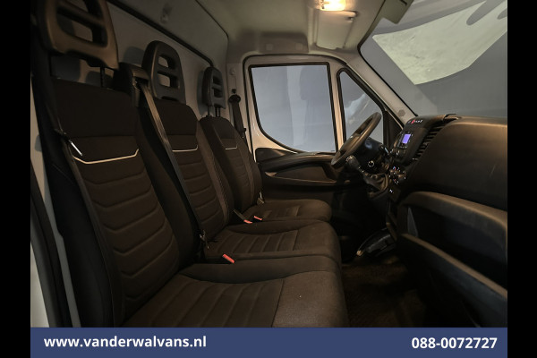 Iveco Daily 35C16H 157pk Dubbel Lucht Bakwagen 4.35m lang Laadklep Euro6 Airco | 980kg laadvermogen Bijrijdersbank