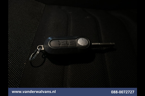 Iveco Daily 35C16H 157pk Dubbel Lucht Bakwagen 4.35m lang Laadklep Euro6 Airco | 980kg laadvermogen Bijrijdersbank