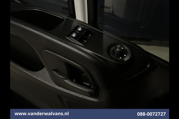 Iveco Daily 35C16H 157pk Dubbel Lucht Bakwagen 4.35m lang Laadklep Euro6 Airco | 980kg laadvermogen Bijrijdersbank