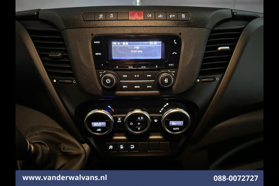 Iveco Daily 35C16H 157pk Bakwagen Laadklep Dubbel Lucht Euro6 Airco | 1010kg laadvermogen Bijrijdersbank
