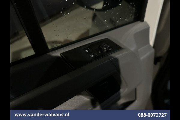 Volkswagen Crafter 2.0 141pk Bakwagen Laadklep Euro6 Airco | Apple Carplay | Android Auto Bijrijdersbank, 969kg laadvermogen