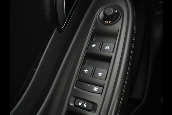 Opel Mokka X 1.4 Turbo Innovation | Schuifdak | Leder | Stoelverwarming | Camera | Carplay | Stuurverwarming | Navigatie | Parkeerhulp | Keyless | Full LED | Climate control | Bluetooth | Cruise control