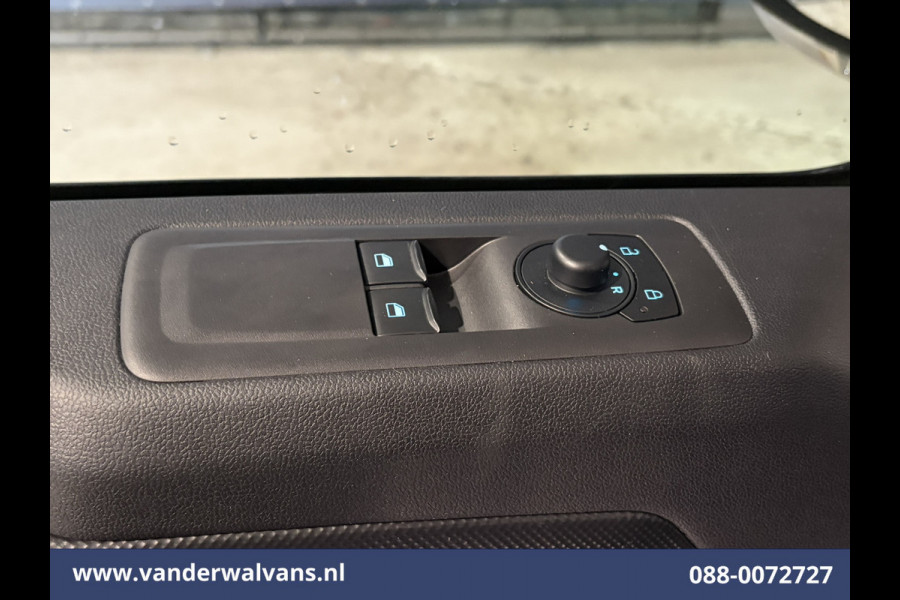 Ford Transit Custom 2.0 TDCI 136pk L2H1 Euro6 Airco | Camera | Apple Carplay | LED Cruisecontrol, Android Auto, Verwarmde Voorruit, Parkeersensoren, Bijrijdersbank, 2740kg trekvermogen