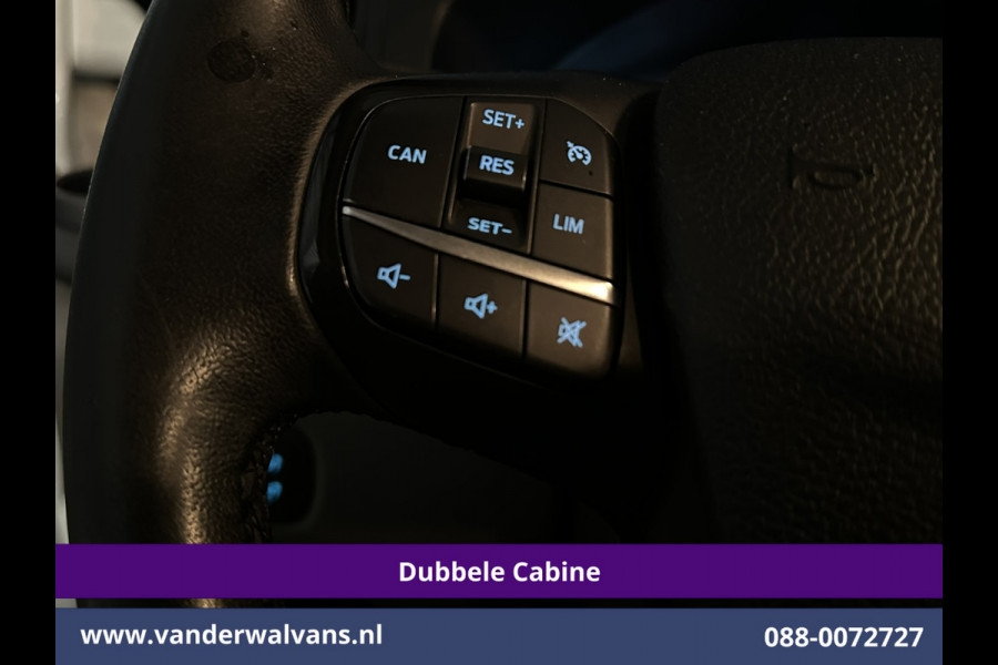Ford Transit Custom 2.0 TDCI 131pk L2H1 Dubbele Cabine Euro6 Airco | 5-Zits | Xenon | Navigatie | Cruisecontrol | LED | 2800kg Trekhaak Stoelverwarming, Parkeersensoren, Achterklep