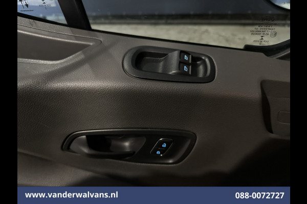Ford Transit 2.0 TDCI 130pk Bakwagen Laadklep Euro6 Airco | Cruisecontrol | 1475kg laadvermogen Verwarmde voorruit, Bijrijdersbank