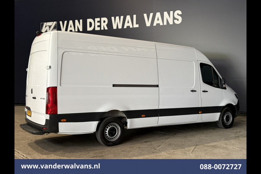 Mercedes-Benz Sprinter 317 CDI 170pk L3H2 Euro6 Airco | Camera | Apple Carplay | Android Auto | Stoelverwarming Bijrijdersbank