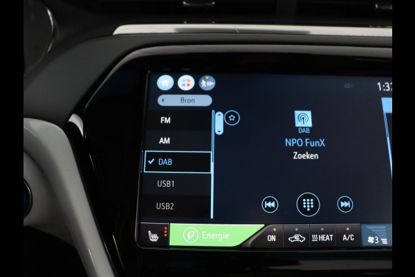 Opel Ampera-E Executive 60 kWh | 71.200km NAP | Leder | Stoelverwarming | Carplay | Camera | Xenon | Achterbankverwarming | Keyless | Park Assist | Climate control | Side Assist