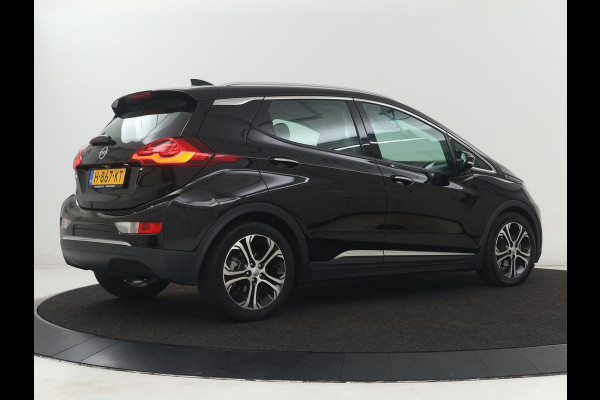 Opel Ampera-E Executive 60 kWh | 71.200km NAP | Leder | Stoelverwarming | Carplay | Camera | Xenon | Achterbankverwarming | Keyless | Park Assist | Climate control | Side Assist