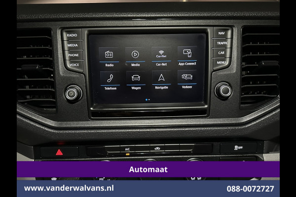 Volkswagen Crafter 2.0 TDI 141pk Automaat L3H3 L2H2 Euro6 Airco | Camera | Navigatie | 3000kg Trekhaak | Imperiaal | Apple Carplay Chauffeursstoel, Cruisecontrol, Android Auto, Parkeersensoren