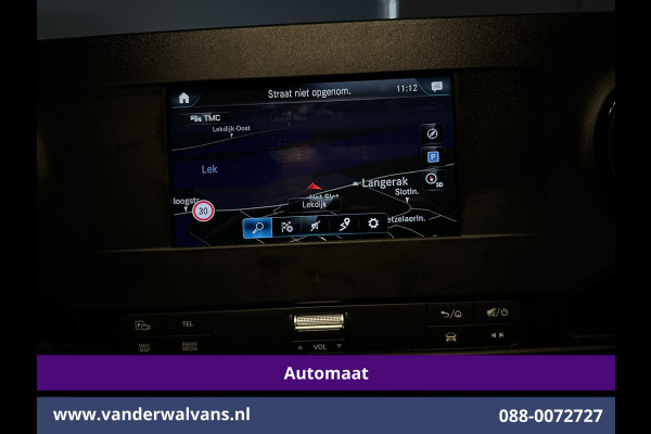 Mercedes-Benz Sprinter 214 CDI 143pk 9G-Tronic Automaat L2H2 Euro6 Airco | Camera | Navigatie | Apple Carplay | Chauffeursstoel Adaptieve Cruisecontrol, Android Auto, Stoelverwarming, Verwarmde Voorruit, 270 Graden Achterdeuren, Bijrijdersbank