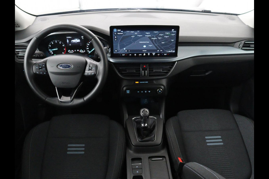 Ford Focus 1.0 EcoBoost Hybrid Active | Carplay | Keyless | Navigatie | Full LED | Parkeerhulp | Climate control | Getint glas | Cruise control | Bluetooth